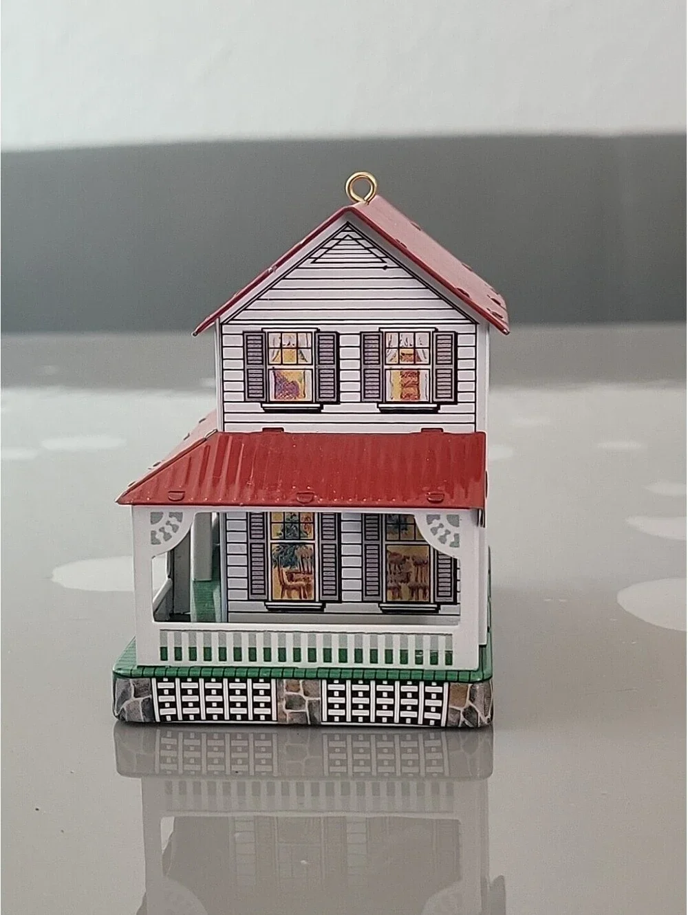 Vtg Hallmark keepsake 1999 Farm House Town & country Tin Christmas ornament Mint